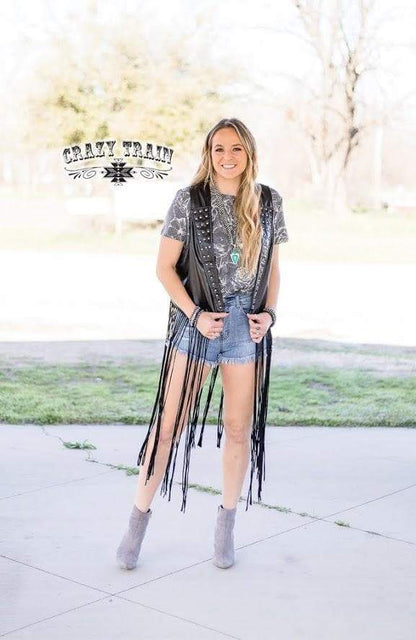 Crazy Train - Tilly Tuxedo Duster ** Black